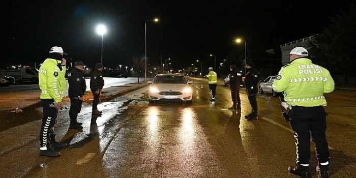 Adıyaman’da asayiş uygulaması: 64 gözaltı, 17 tutuklama